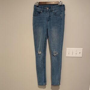 Seven Distressed Skinny Jeans - Size 4